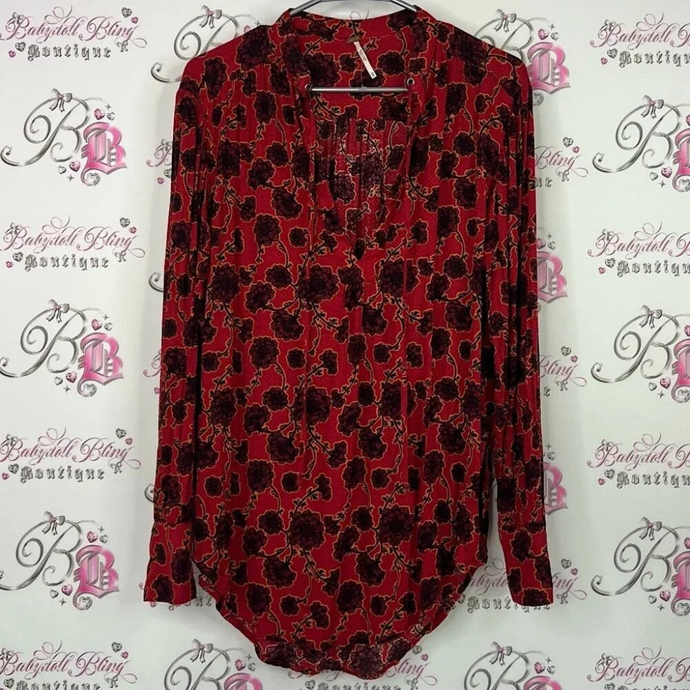 Free People blouse long sleeve floral flowers Red and Black Floral Blouse